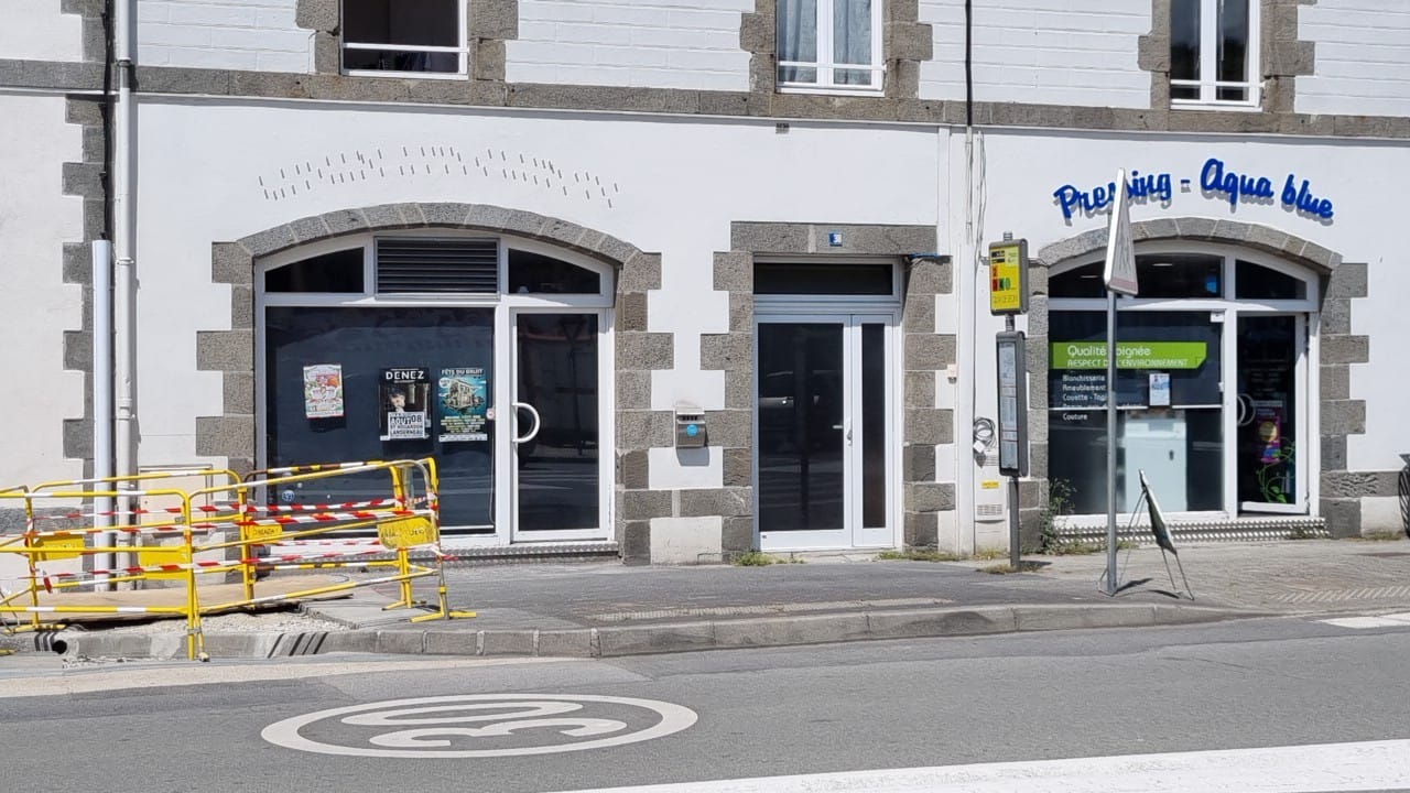 Du changement au Pressing Aqua Blue Landerneau !
 …